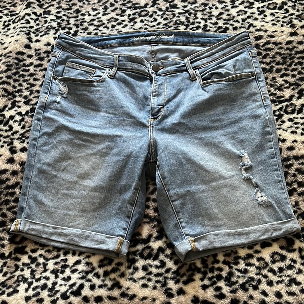 ⭐️5/$10⭐️Denim Bermuda Shorts